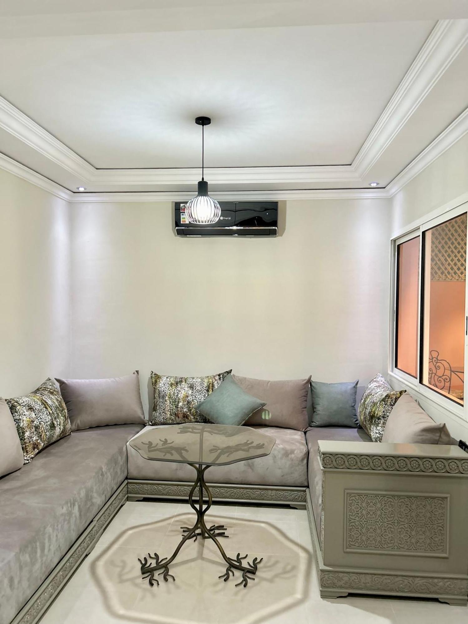 Appartement Duplex Elegant Et Calme Marrakech Menara มาร์ราเกช ภายนอก รูปภาพ